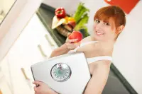 给自己定下了七天减肥计划 到底该如何调整饮食？